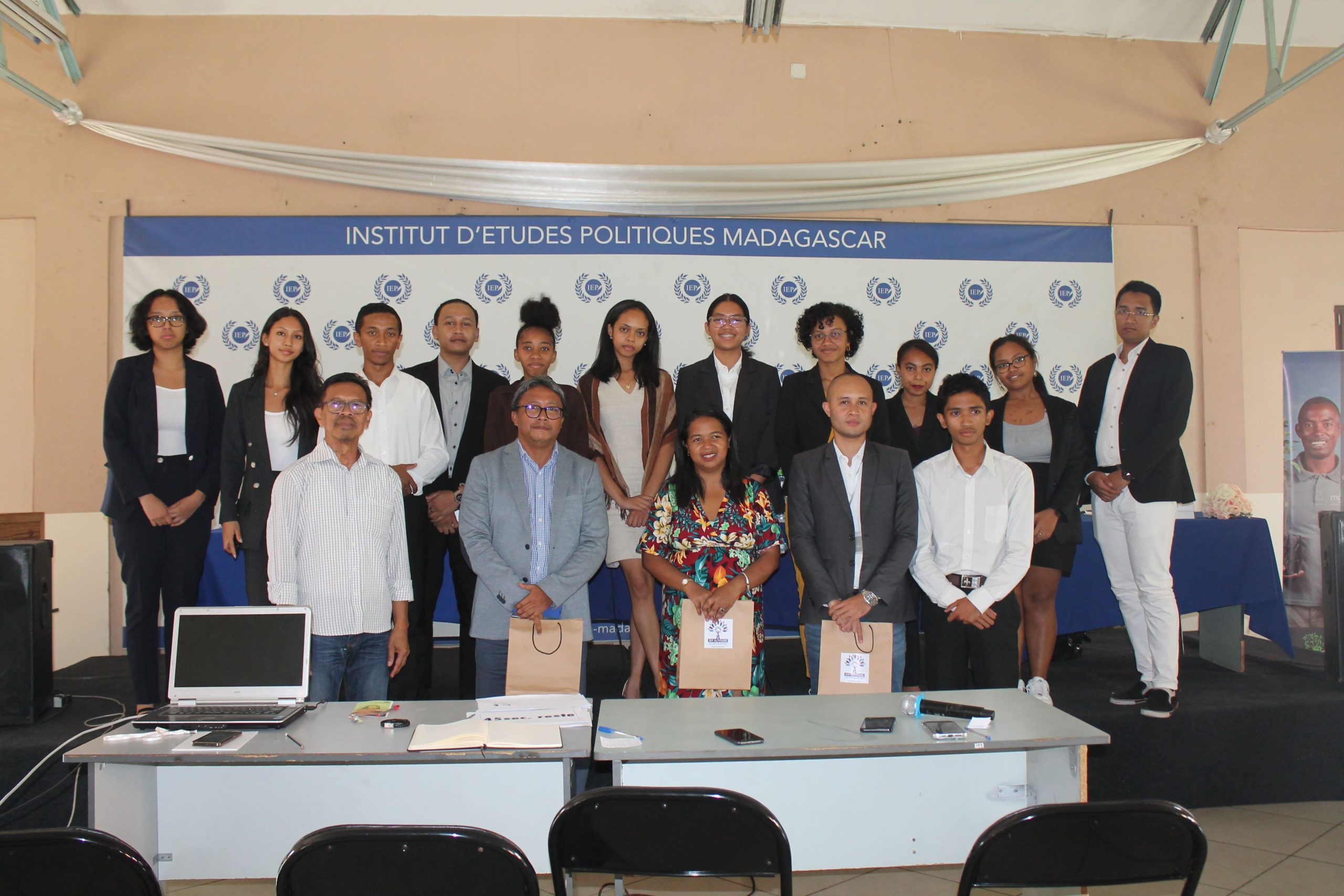 Organisation des journées spéciales « orientation métiers » enrichissante pour les étudiants de l’IEP Altitude GROUP Madagascar